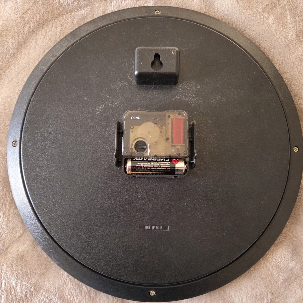 Mickey Mouse Clock - Picture 2 of 2
